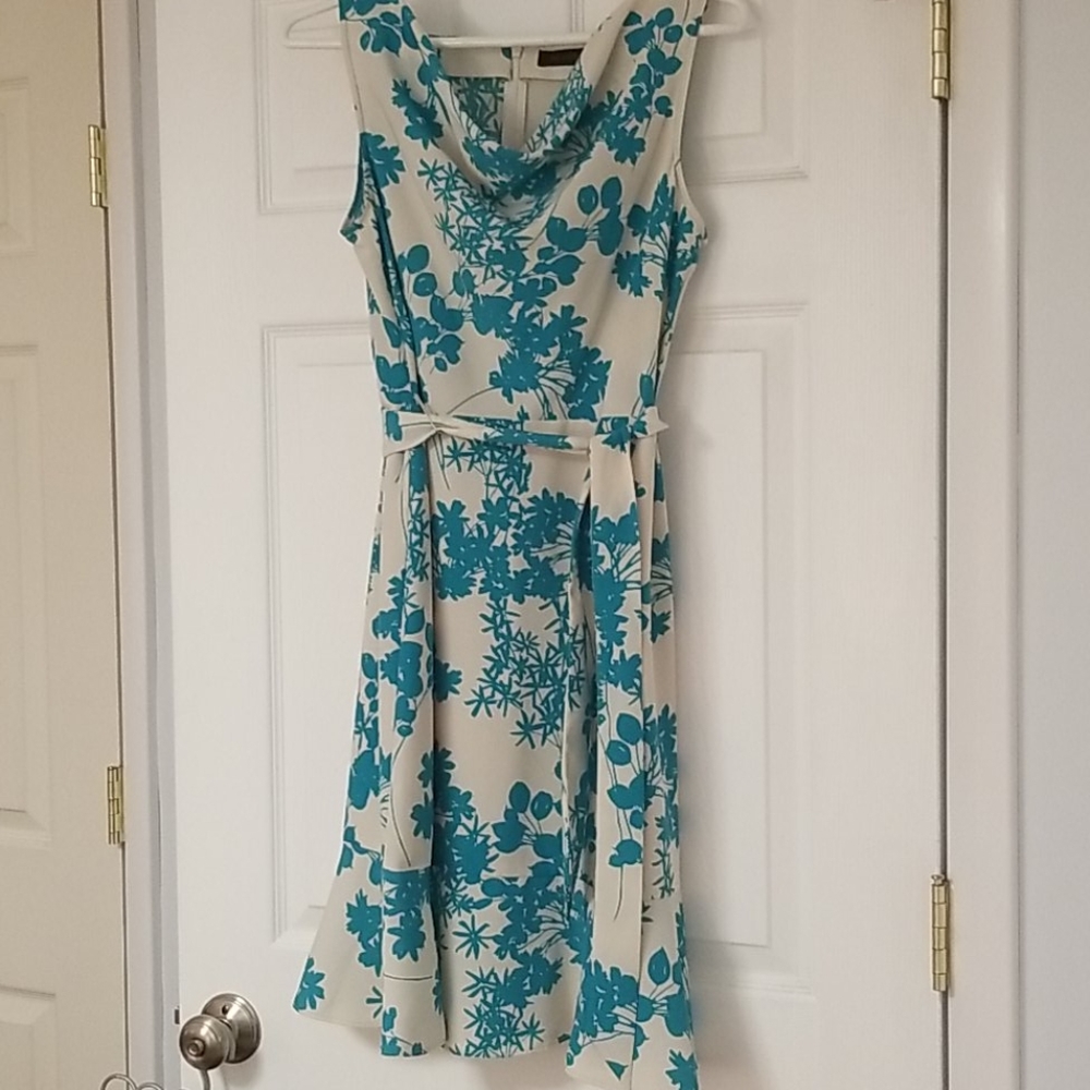 BNWT Floral drape neck dress